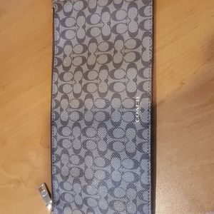 Coach Envelope/Wallet